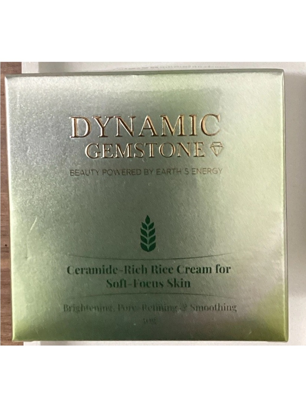 Dynamic gemstone beauty powder by Earth energy Ceramide-Rich Rice Cream - Green